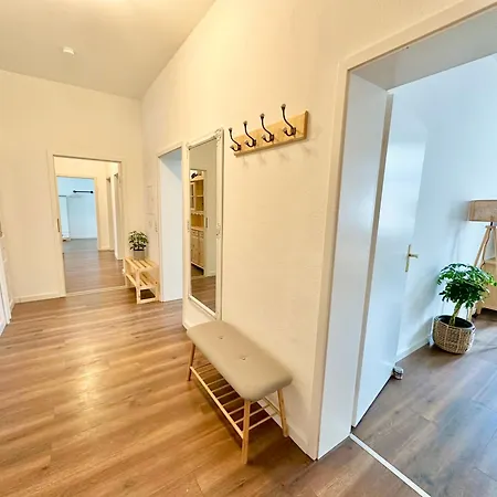 Apartamento 6-raum-wohnung, 800m Zum Zentrum Und 300 M Zum Hauptbahnhof Chemnitz