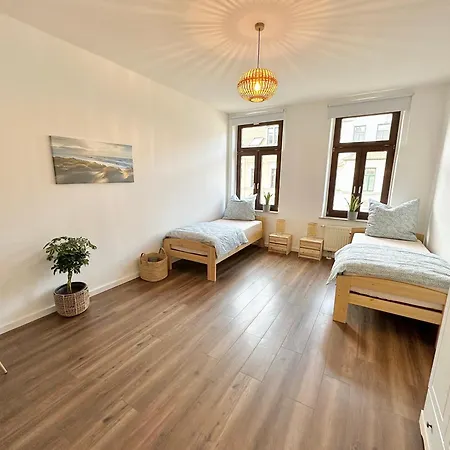 6-raum-wohnung, 800m Zum Zentrum Und 300 M Zum Hauptbahnhof Apartamento Chemnitz